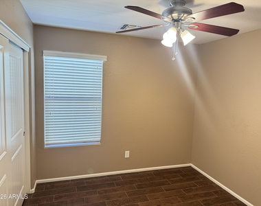 28866 N Coal Avenue - Photo Thumbnail 11
