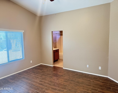 28866 N Coal Avenue - Photo Thumbnail 5