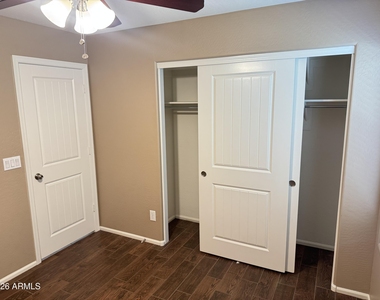 28866 N Coal Avenue - Photo Thumbnail 13