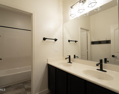 28342 N Cactus Flower Circle - Photo Thumbnail 12