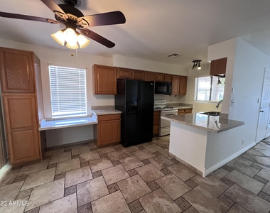 95 N Cooper Road - Photo Thumbnail 9