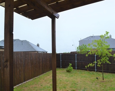429 Mariscal Place - Photo Thumbnail 11