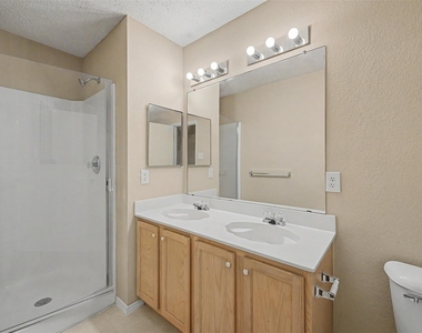 5225 Newcastle Lane - Photo Thumbnail 14