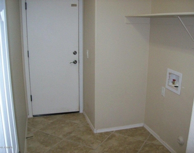 2333 W Mila Way - Photo Thumbnail 22