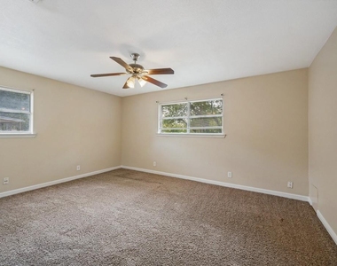 4221 Ashmore Drive - Photo Thumbnail 6