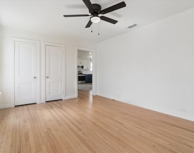 602 W Pecan Street - Photo Thumbnail 19