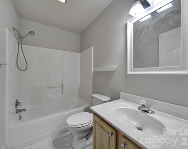 6932 Misty Pine Lane - Photo Thumbnail 8
