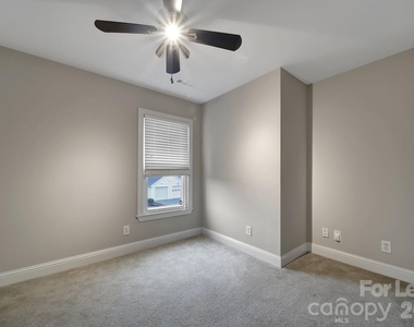 6932 Misty Pine Lane - Photo Thumbnail 7