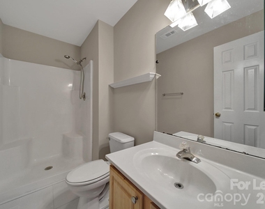 6932 Misty Pine Lane - Photo Thumbnail 11