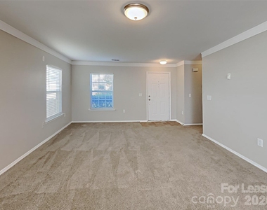 4409 Kiddle Lane - Photo Thumbnail 8