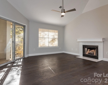 5001 Sharon Road - Photo Thumbnail 8