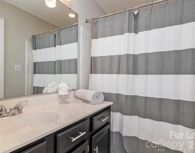5001 Sharon Road - Photo Thumbnail 21