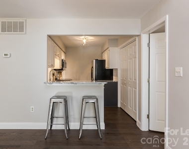 5001 Sharon Road - Photo Thumbnail 12