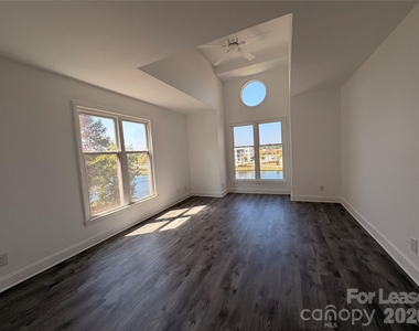 9039 J M Keynes Drive - Photo Thumbnail 8