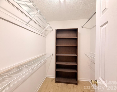 7124 Rumple Road - Photo Thumbnail 11