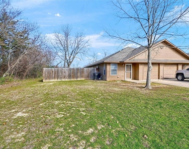 1025 Rice Street - Photo Thumbnail 1