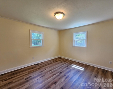 705 China Grove Highway - Photo Thumbnail 11
