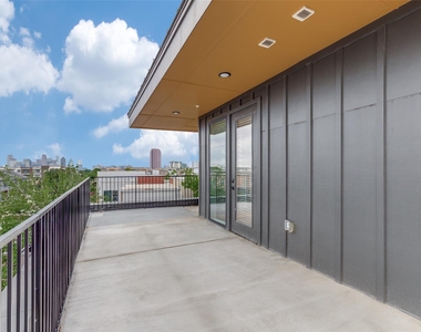 5215 Capitol Avenue - Photo Thumbnail 12