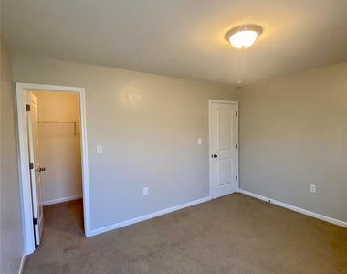 1239 Farm Branch Drive Sw - Photo Thumbnail 18