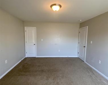 1239 Farm Branch Drive Sw - Photo Thumbnail 16