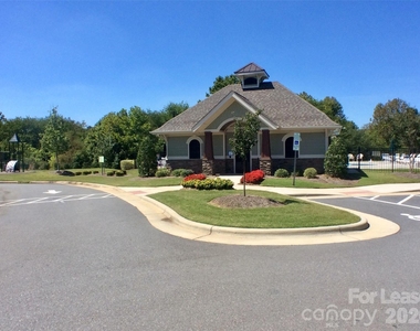 1239 Farm Branch Drive Sw - Photo Thumbnail 26