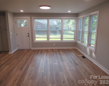 2378 Reepsville Road - Photo Thumbnail 10