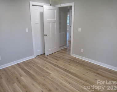 2378 Reepsville Road - Photo Thumbnail 23
