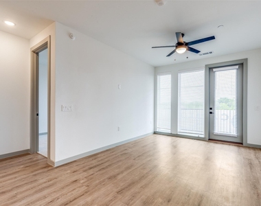 5215 Capitol Avenue - Photo Thumbnail 9