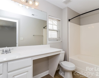 5125 Stone Park Drive - Photo Thumbnail 10