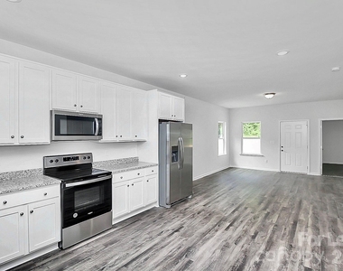 1616 Weldon Street - Photo Thumbnail 12