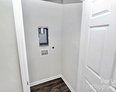 1616 Weldon Street - Photo Thumbnail 13
