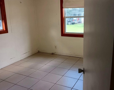 3203 Se 29th Lane - Photo Thumbnail 7