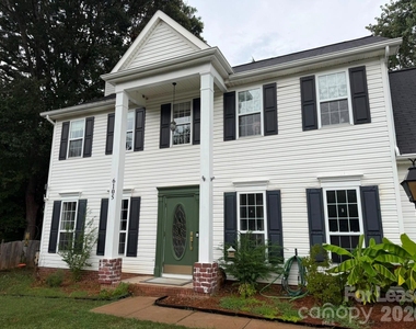 6105 Old Corral Street - Photo Thumbnail 1
