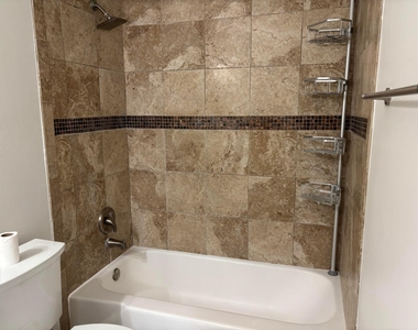 6200 Ne 22nd Way - Photo Thumbnail 6