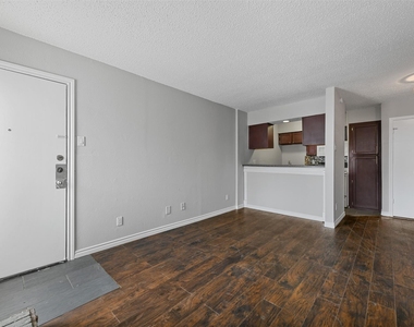 9520 Royal Lane - Photo Thumbnail 1