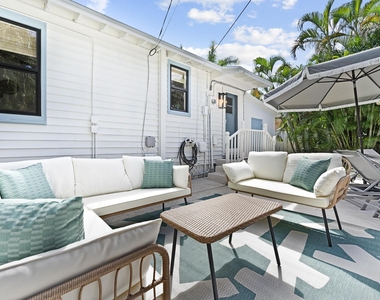 721 Dobbins Street - Photo Thumbnail 11
