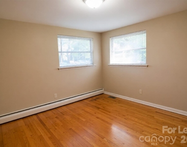 736 12th Avenue Nw - Photo Thumbnail 11