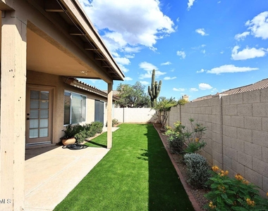 9107 E Kimberly Way - Photo Thumbnail 31