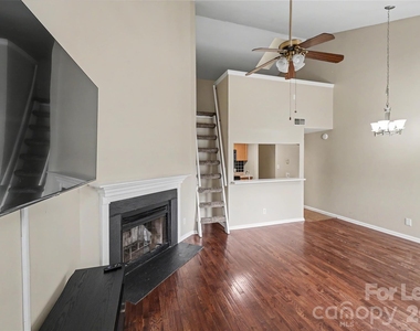 244 S Cedar Street - Photo Thumbnail 9