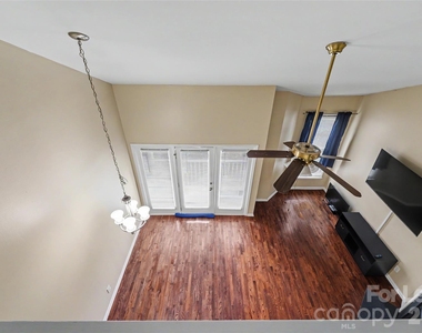 244 S Cedar Street - Photo Thumbnail 16