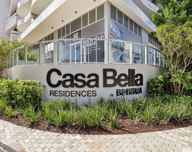 1400 Biscayne Boulevard - Photo Thumbnail 1