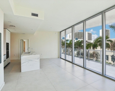 1400 Biscayne Boulevard - Photo Thumbnail 10