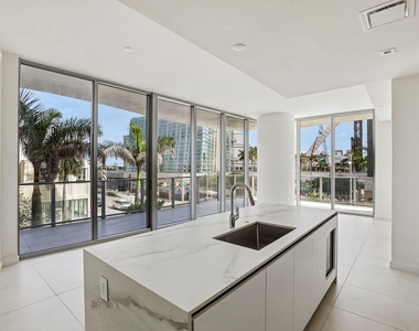 1400 Biscayne Boulevard - Photo Thumbnail 11