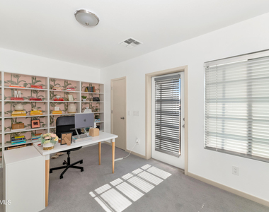 7855 N 20th Glen - Photo Thumbnail 24