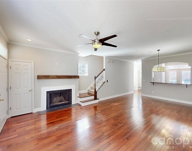 859 Clarkson Mill Court - Photo Thumbnail 4