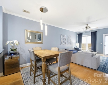 1029 Park West Drive - Photo Thumbnail 7