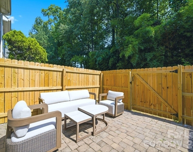 1029 Park West Drive - Photo Thumbnail 28