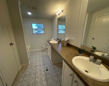 4083 Fm 550 - Photo Thumbnail 15