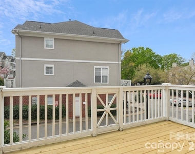827 4th Street W - Photo Thumbnail 11