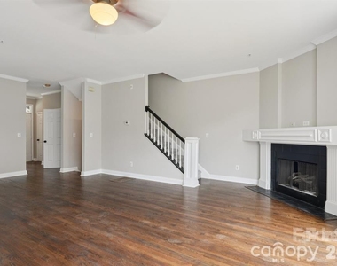 827 4th Street W - Photo Thumbnail 10